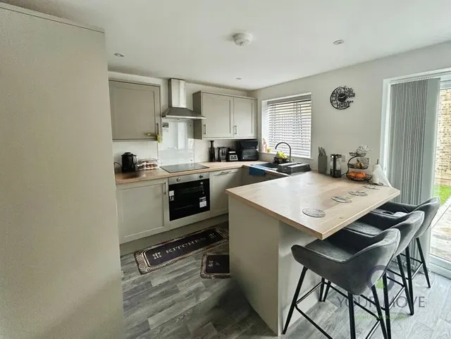 Photo 2 — Springwood Farm Road, Midway, Derbyshire, DE11