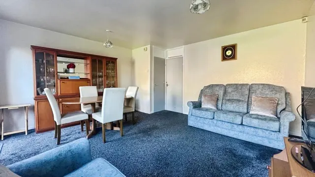 Falkland Croft, Stirchley, B30, photo 3