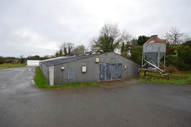Commercial property to rent in Springfieldstorage, Steensbridge, Leominster, photo 1