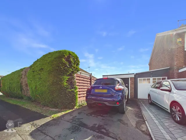 Jordan Avenue, Stretton, DE13, photo 3