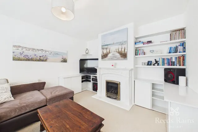 Rhuddlan Road, Rhyl, LL18, photo 2