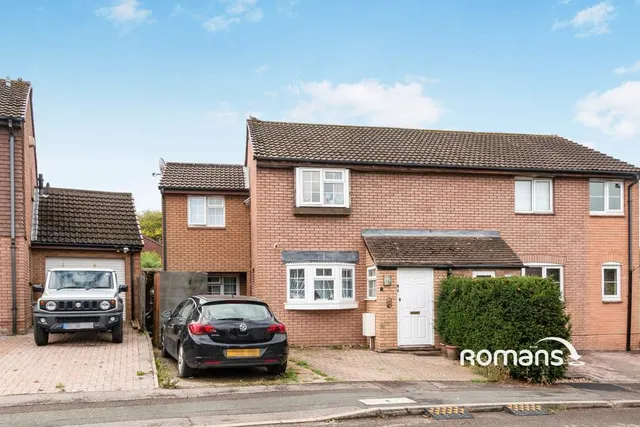 Tippet Gardens, Basingstoke, RG22, photo 1