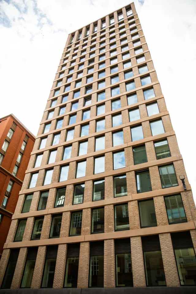 George Street, photo 1