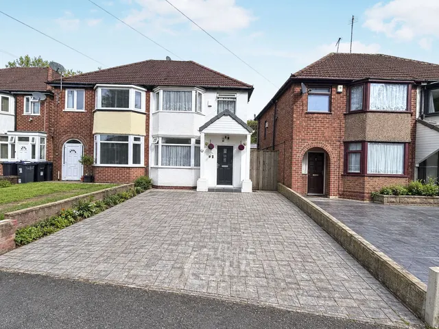 Rocky Lane, Great Barr, B42, photo 1
