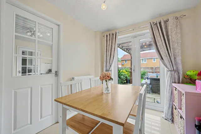 Photo 3 — Jewsbury Way, Thorpe Astley, LE3