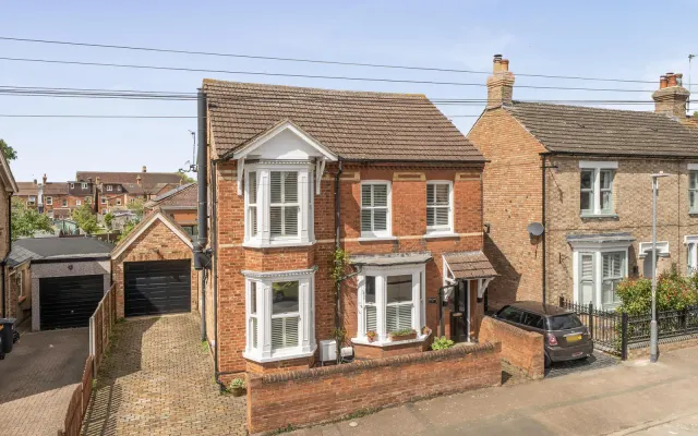 Photo 3 — Silverdale Street, Kempston, Bedford
