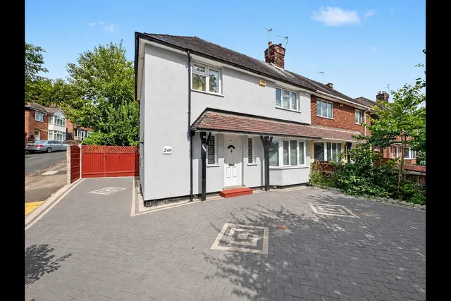 Carlton Road, Nottingham, NG3, photo 1