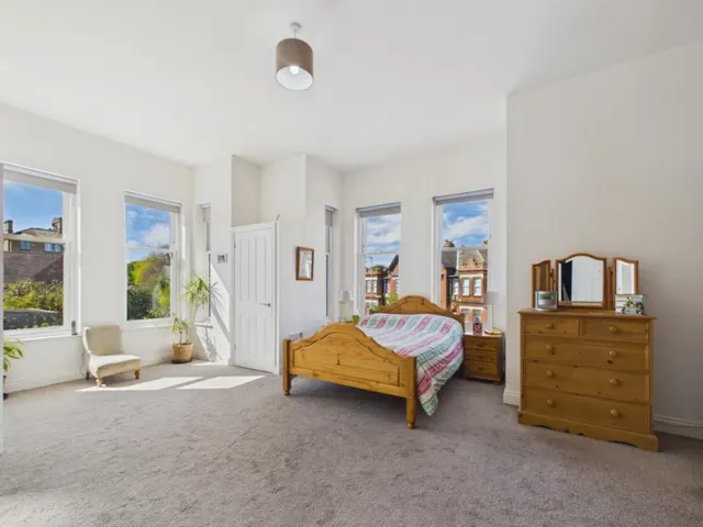Lyndhurst Road, Lowestoft, photo 2