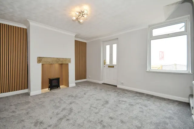 Photo 2 — Chesterfield Road, CHESTERFIELD, Derbyshire, S44