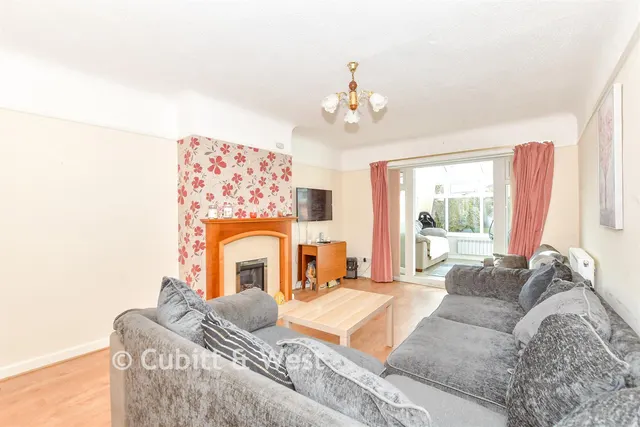 Scratchface Lane, Havant, PO9, photo 3