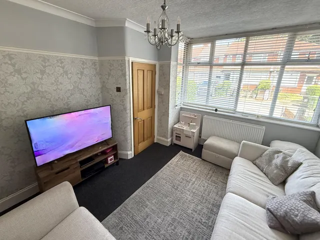 Brownwood Avenue, Stockport, SK1, photo 2