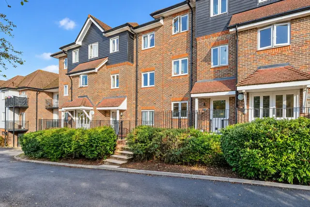 Freer Crescent, High Wycombe, HP13, photo 1