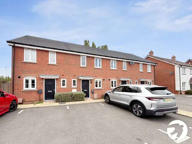 2 bedroom house, Gates Drive, Maidstone, ME17
