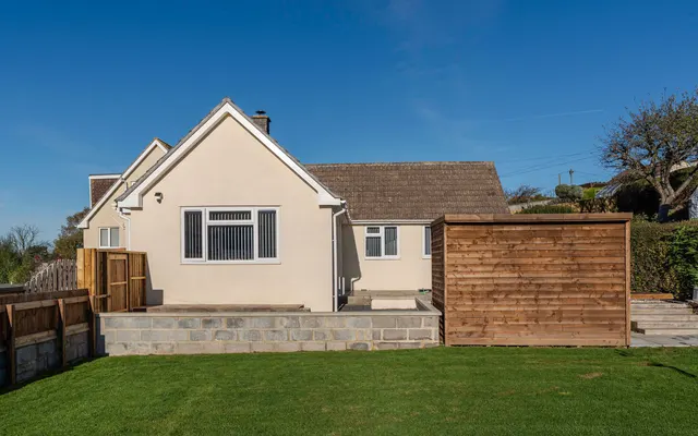 Main Road, Hutton, BS24, photo 1