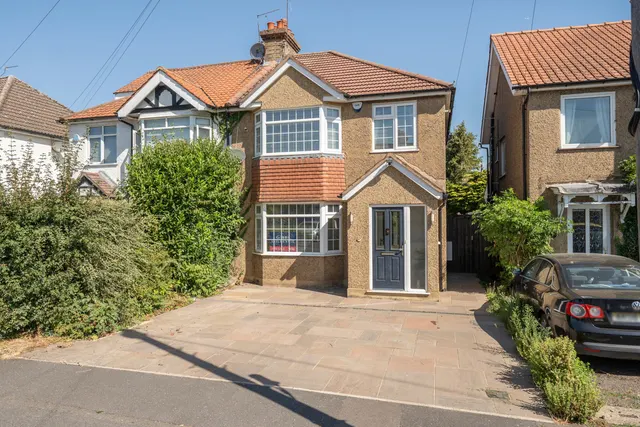 Denham Way, Denham, UB9, photo 1