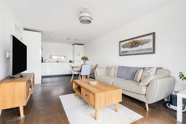 Austin Drive, Trumpington, CB2, photo 3