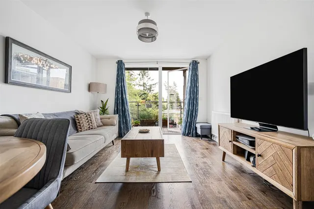 Austin Drive, Trumpington, CB2, photo 2