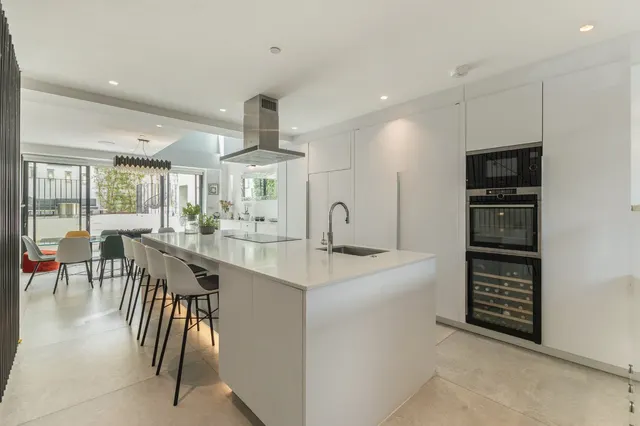 Waterford Road, Fulham, London, SW6 2DR, photo 1
