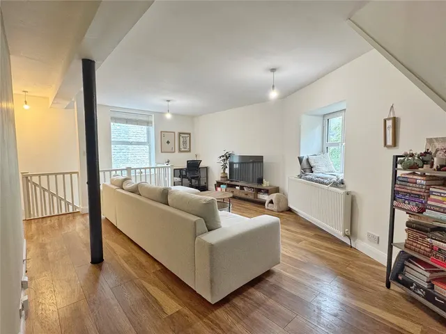 Parramatta Street, Rawtenstall, BB4, photo 2