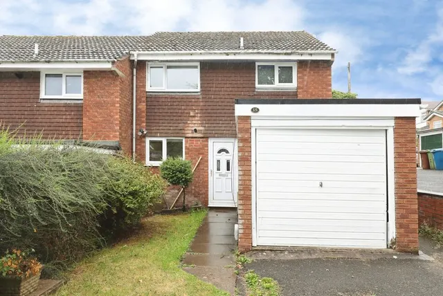 Bishops Court, Eccleshall, ST21, photo 1
