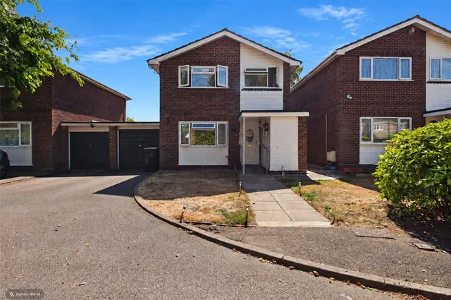 Garlands Close, Burghfield Common, RG7, photo 1