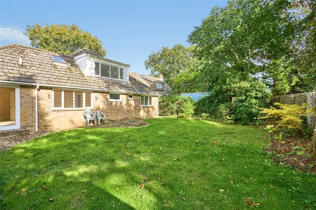 Forest Road, Winford, PO36, photo 2