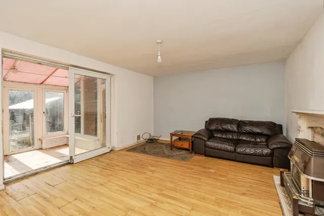 Rye Grove, Cranleigh, GU6, photo 2