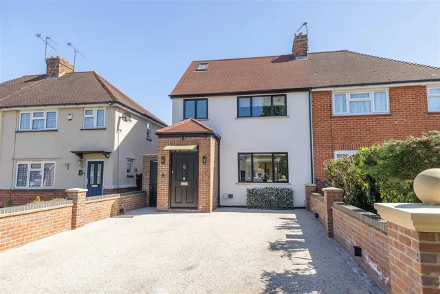 Kentons Lane, Windsor, SL4 4JH, photo 1