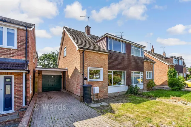 Bankfields, Headcorn, TN27, photo 1