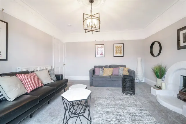 Photo 3 — Kew Terrace, Dowanhill, Glasgow, G12