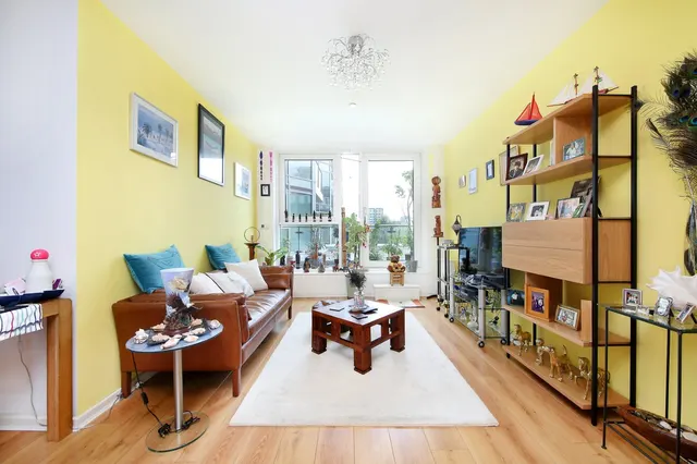 Juniper Drive, London, SW18, photo 2