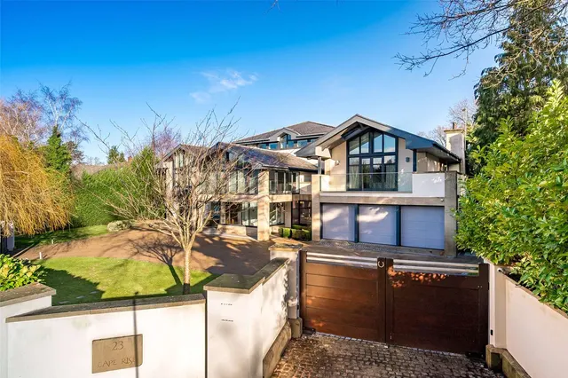 Torkington Road, Wilmslow, Cheshire, SK9 2AE, photo 1