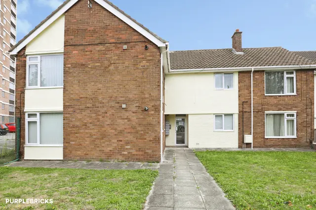 Roughwood Drive, Liverpool, L33, photo 1