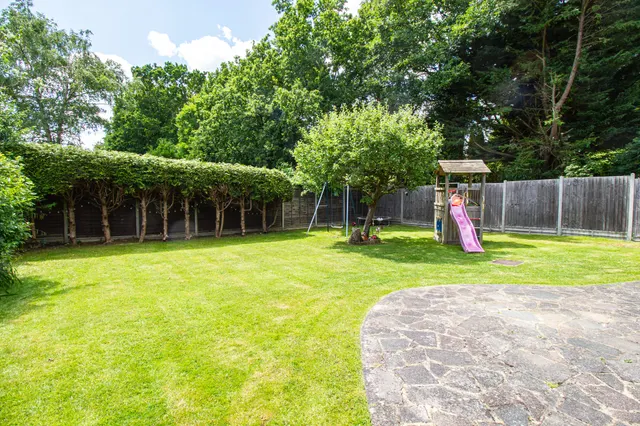 Photo 2 — Avondale Road, Fleet, GU51 3BS