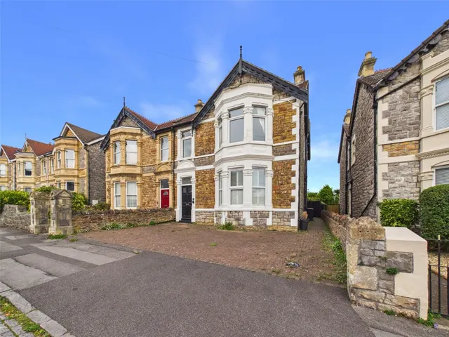 Ashcombe Gardens, Weston-super-Mare, BS23, photo 1