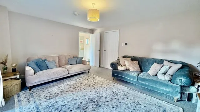 Frank Ford Close, Saxilby, photo 2