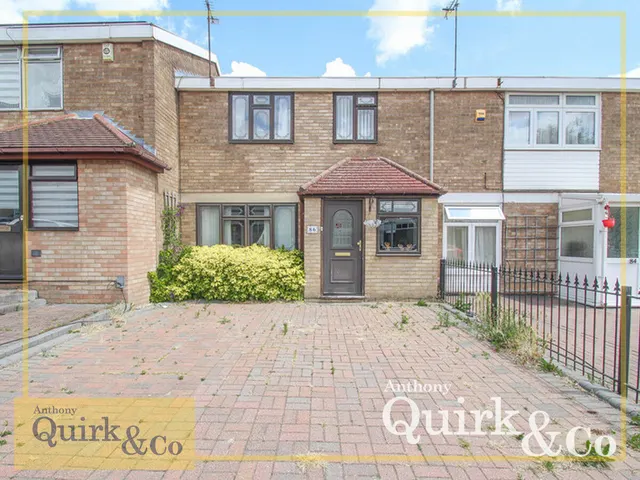 Ballards Walk, Basildon, SS15, photo 1