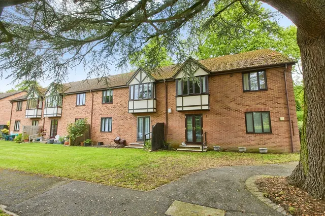 Stenson Road, Derby, DE23, photo 1