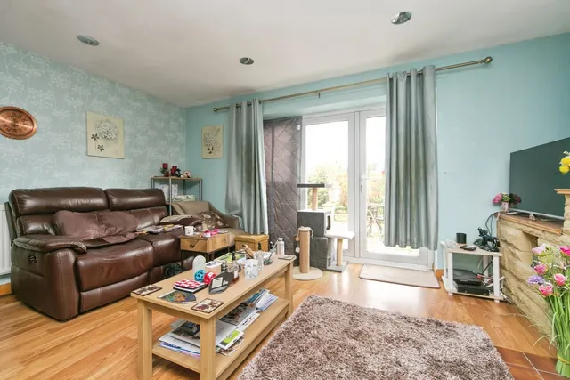 Tan Y Fron, Deganwy, LL31, photo 3