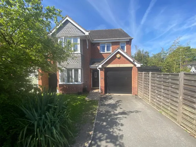 West Park Close, Aldridge, WALSALL, photo 1