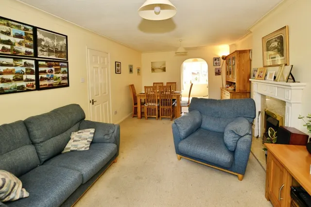 Photo 3 — Chalk Close, Folkestone, Kent, CT19