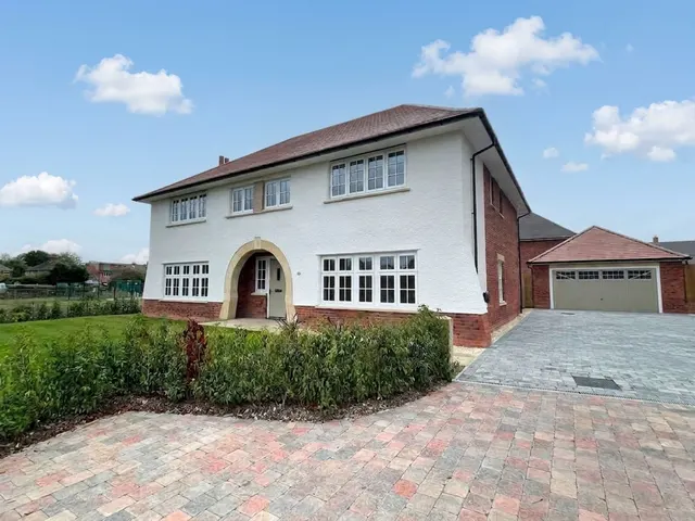 Lawrence Way, Knutsford, photo 1