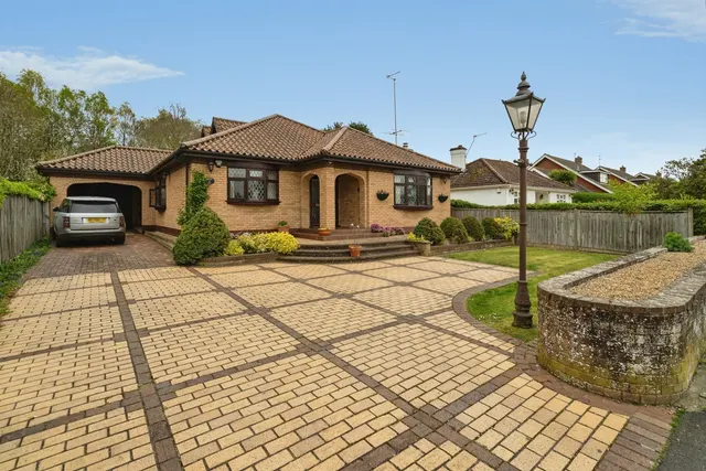Meadow Drive, Hoveton, Norwich, Norfolk, NR12, photo 1