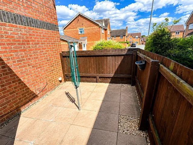 Holland Close, Bourne, PE10, photo 2
