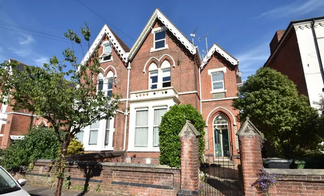 St. Davids Road, Southsea, PO5, photo 1