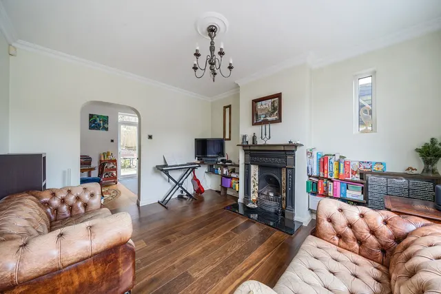 Winforton Street, SE10, photo 1