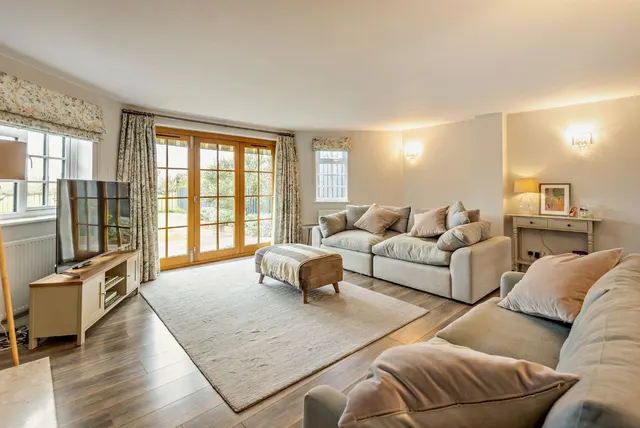 Lovel Road, Winkfield, SL4, photo 2