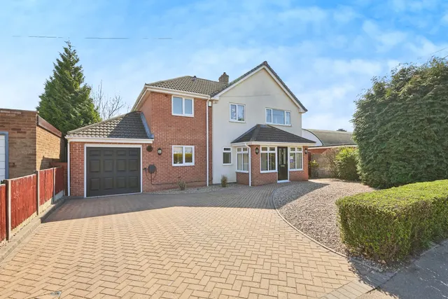 Church Road, Burton-On-Trent, DE13, photo 1