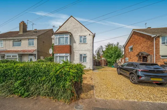 Beaumont Avenue, Clacton-On-Sea, CO15, photo 1