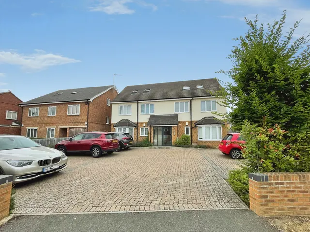 Banbury Road, Kidlington, photo 1